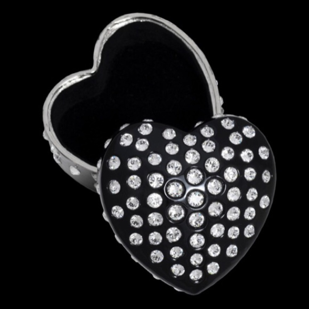 Crystamas heart jewelry box